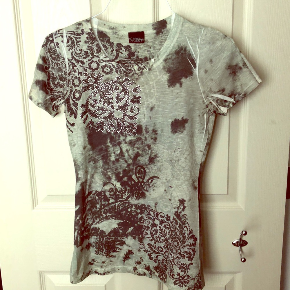 Daytrip green graphic tee size small